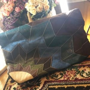 Floral minimalistic leather purse